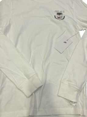 Nike Mens Just Do It Crest Graphic Long Sleeve T-Shirt White medium